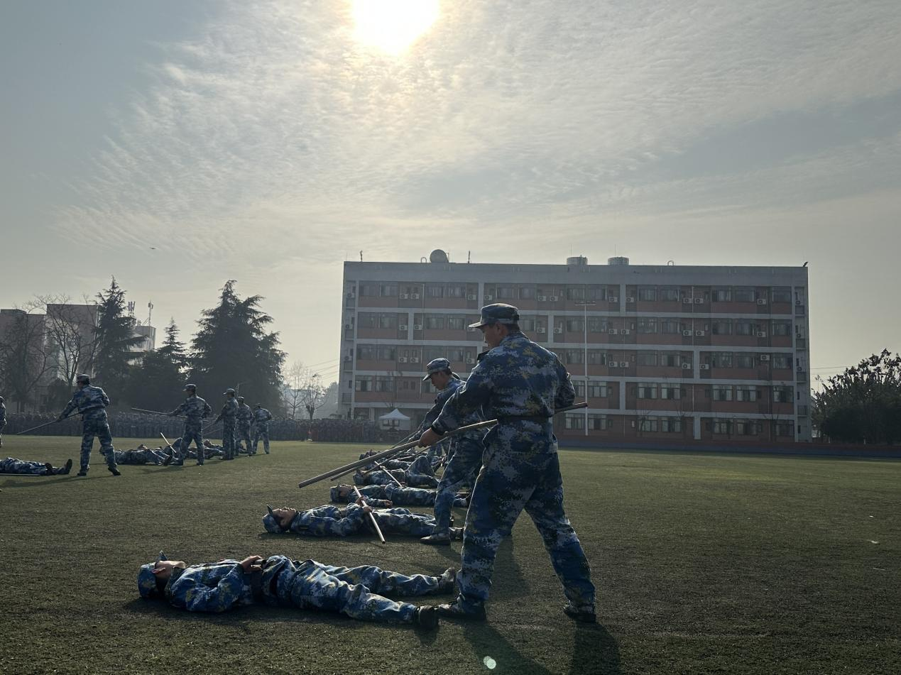 图片2.png 图片2.png